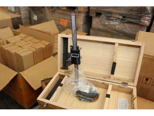 FREUTEK SDM0073 Calibre Digital de Altura 0-300mm x 0,01mm