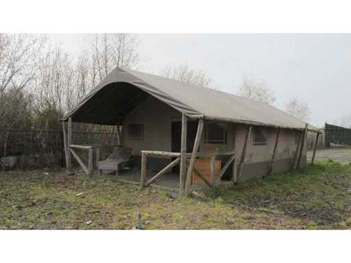 Glamping / Safari Tent