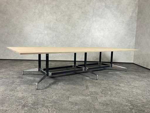 Vitra Segmented - masă de conferință de design 350x160