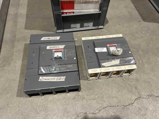 ABB XT6S 800A 4P MCCB con cubiertas de terminales (set)