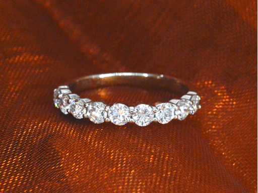 Gassan white gold alliance ring with 0.75 carat brilliant cut diamonds