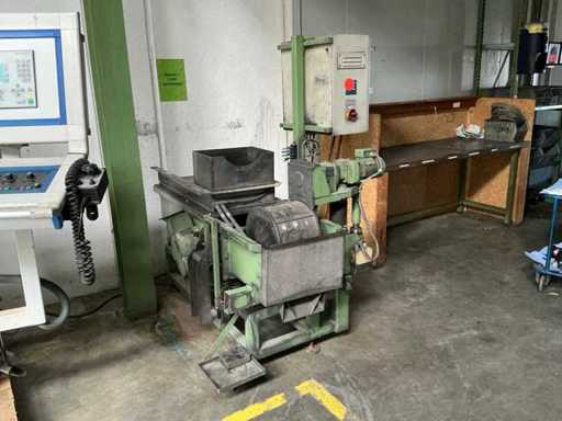 Machine de finition en masse RÖSLER R1/5SM+TRM32090 1998