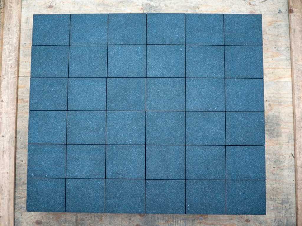 Ceramic tiles 30,1m²
