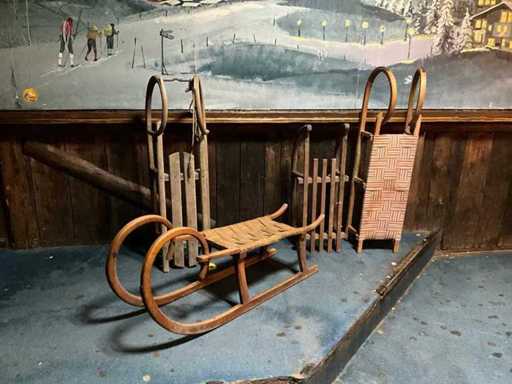 Nostalgic sledding (4x)