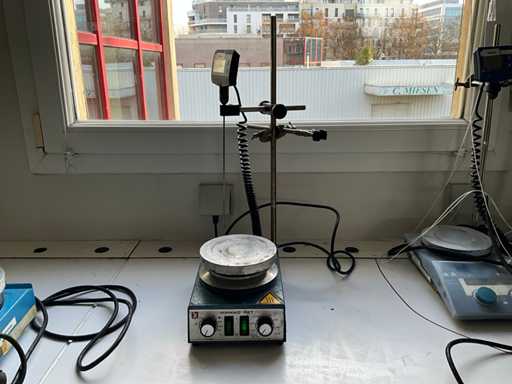 Agitatore magnetico riscaldato IKA