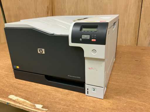 Imprimante et scanner HP Color Laser Jet CP5225
