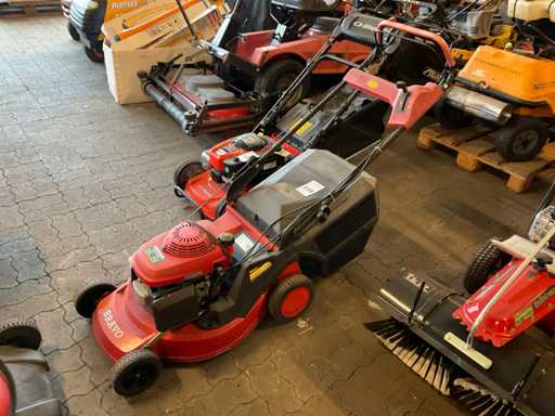 2001 CastelGarden NP 534 TR 3S ma?in? de tuns iarba