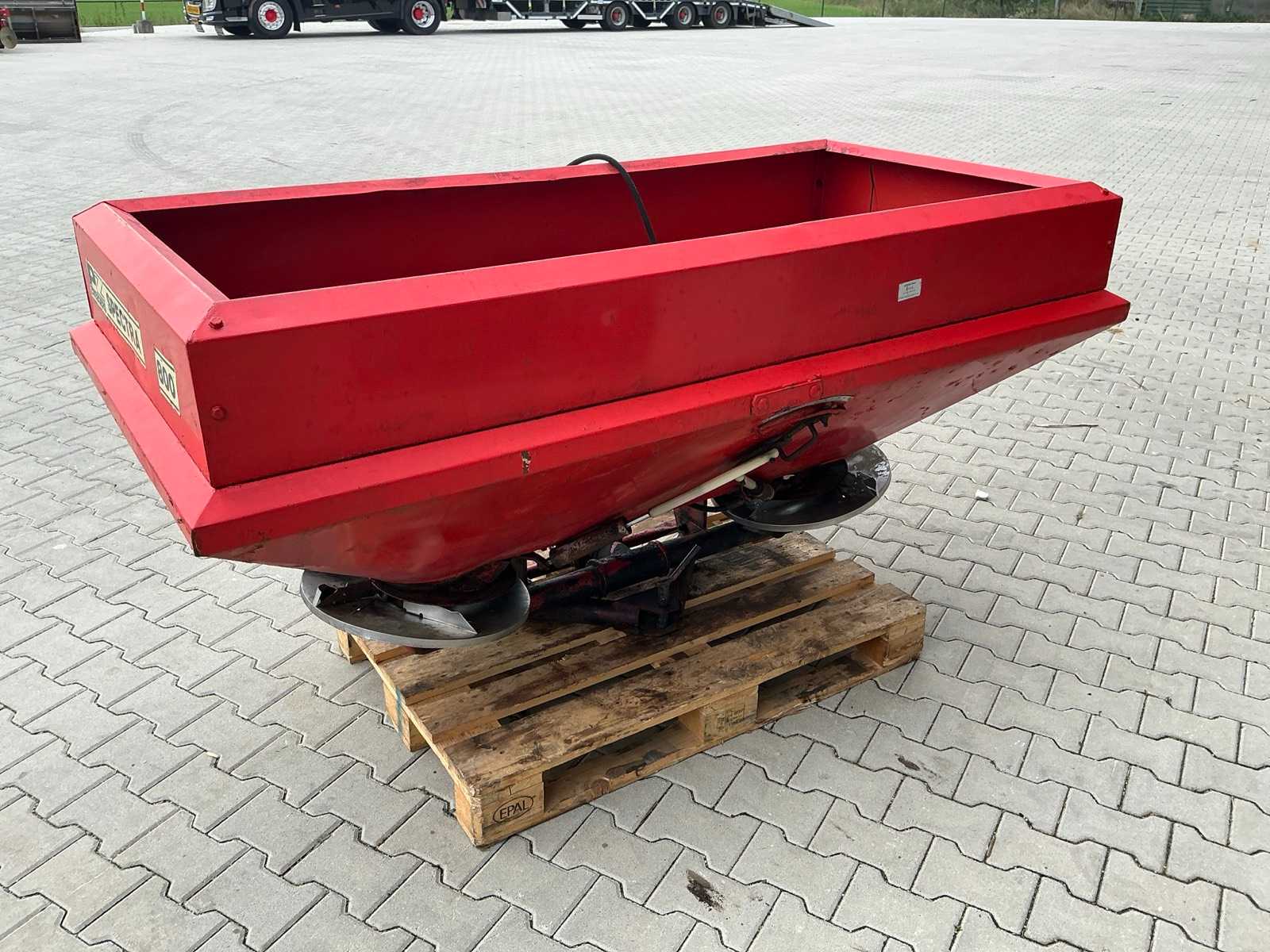 PZ Zweegers Spectra 800 Fertilizer Spreader