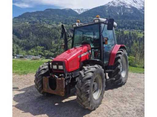 1999 Massey Ferguson 6245 Vierwielige Tractor