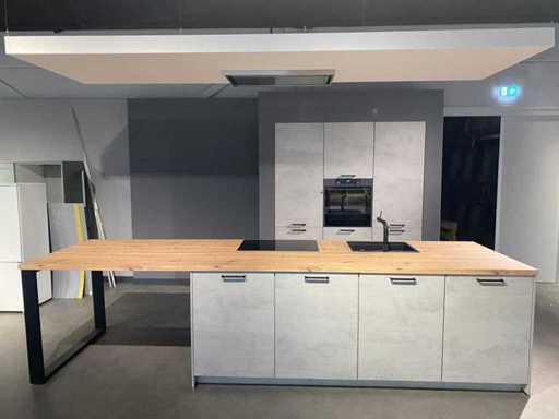 (Showroom) kitchens and appliances