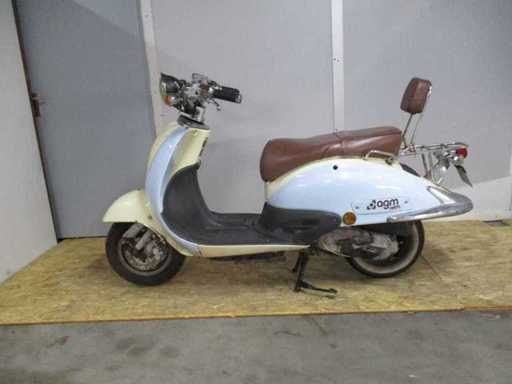 AGM - Snorscooter - Retro Two tone - Scooter