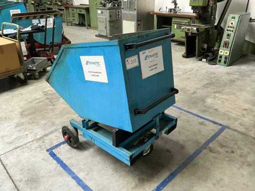 2000 EUROKRAFT O 544 m.T. Contenedor de vertido de astillas