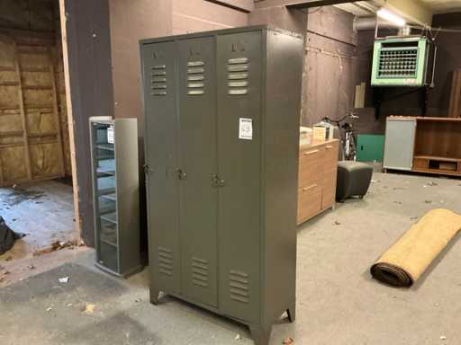 Armoire à casier à 3 portes
