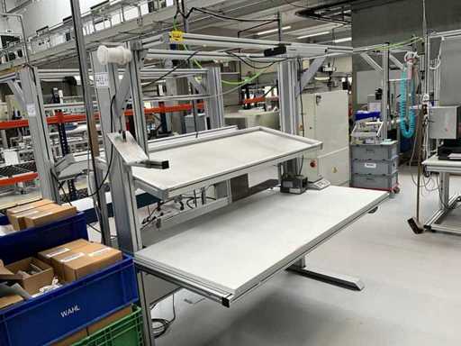 ITEM - Postazione di lavoro regolabile in altezza