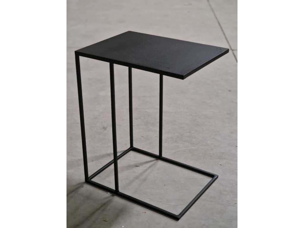 PR Interiors - Modena02 Black Metal 30x40x50h - Side table
