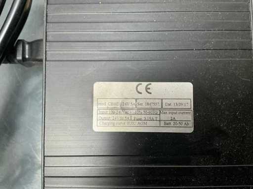 movexx - oplader - CBHD1 24V %a - Batterij