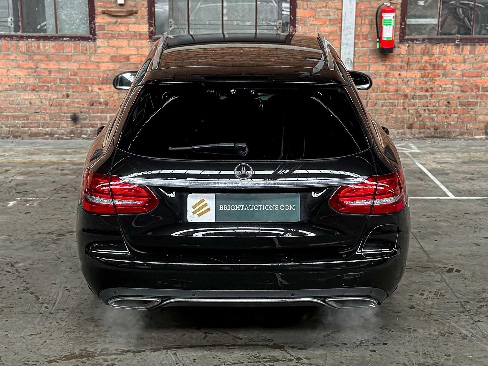 Mercedes-Benz C350e Estate 2.0 Hybrid 211pk 2015 (Origineel-NL) C-Klasse, HB-978-S