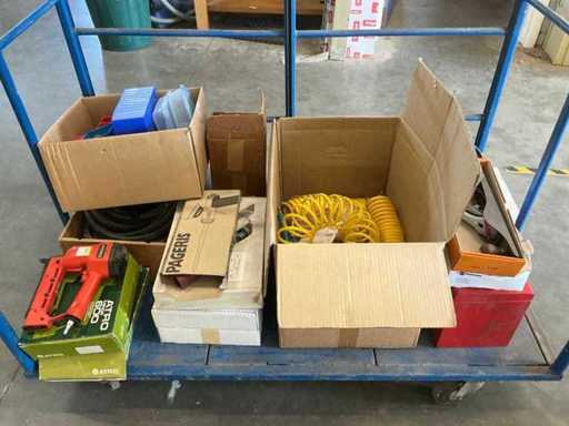 Diverse onderdelen, gereedschappen en accessoires