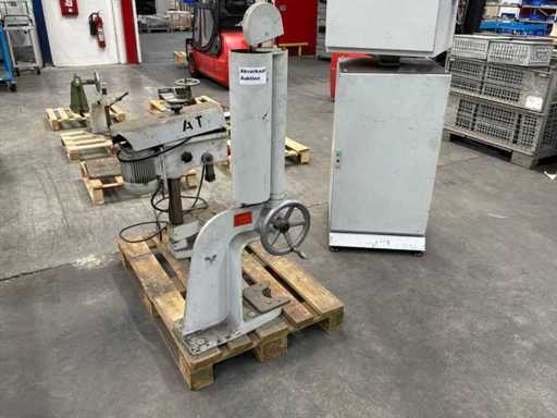 Ageo DP 1500R Macchina Press 1984