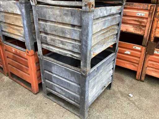 Caisses métalliques empilables (2x)