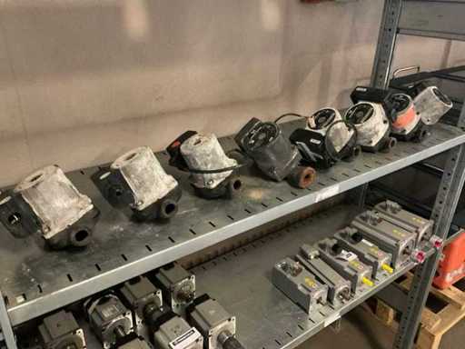 Pompă centrală de încălzire Wilo / Grundfos (8x)