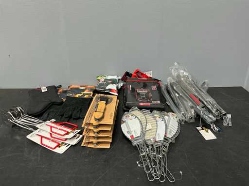 Imprezowe rzeczy przy grillu