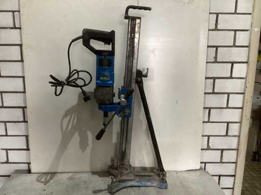 2016 Wiertarka do betonu TYROLIT DME 18 SDP