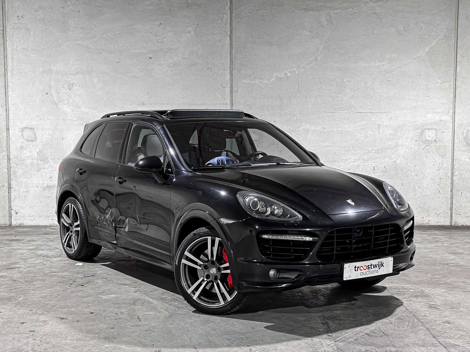 Porsche Cayenne Turbo 4.8 V8 500hp 2012, 8-SGB-44