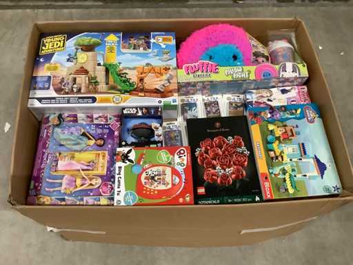 Speelgoed - O.a Lego , Star Wars en Pokemon