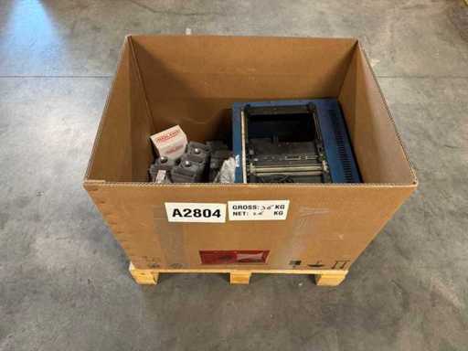 Partia szafy PLC z elektroniką przemysłową/automatyzacją