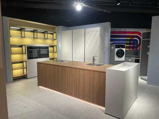 Schüller - Cuisine d’exposition avec appareils électroménagers