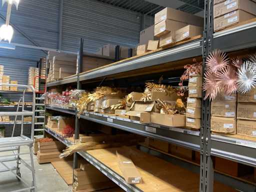 Lot de fleurs artificielles