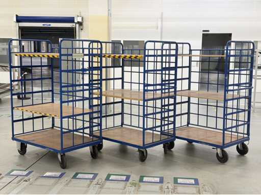   3 transport trolleys