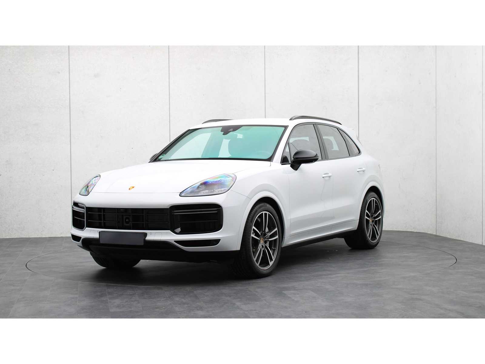 Porsche – Cayenne – 4.0 Turbo – 15300 km – TB-071-F – 2018