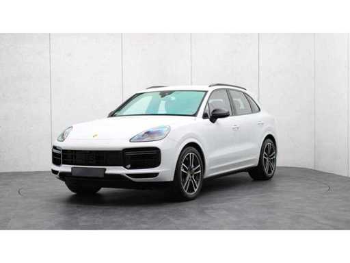 Porsche - Cayenne - 4.0 Turbo - 15300 km - TB-071-F - 2018 