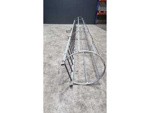Cage ladder