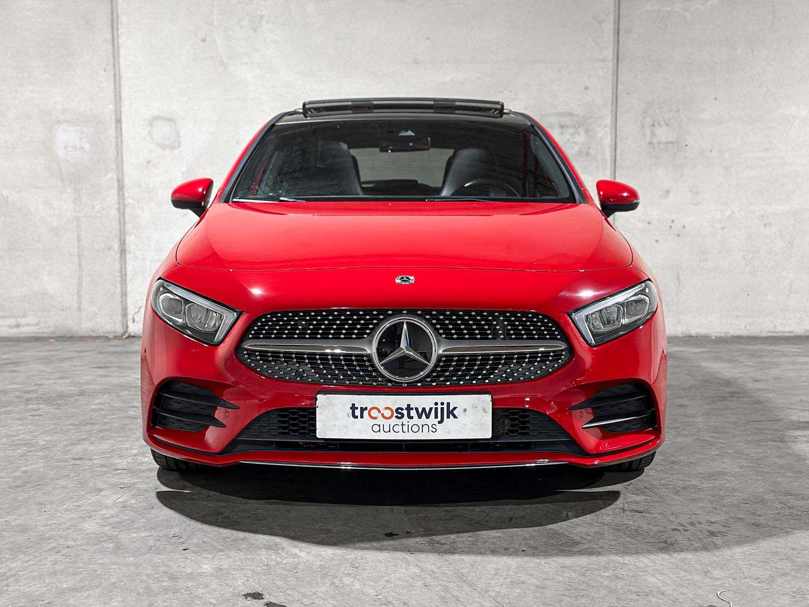 Mercedes-Benz A180 d Business Solution AMG 116pk 2018 (Origineel-NL) A-klasse, SR-559-F