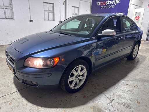 Volvo - S40 - 1.8 Edition II Sport - 86-XS-FB