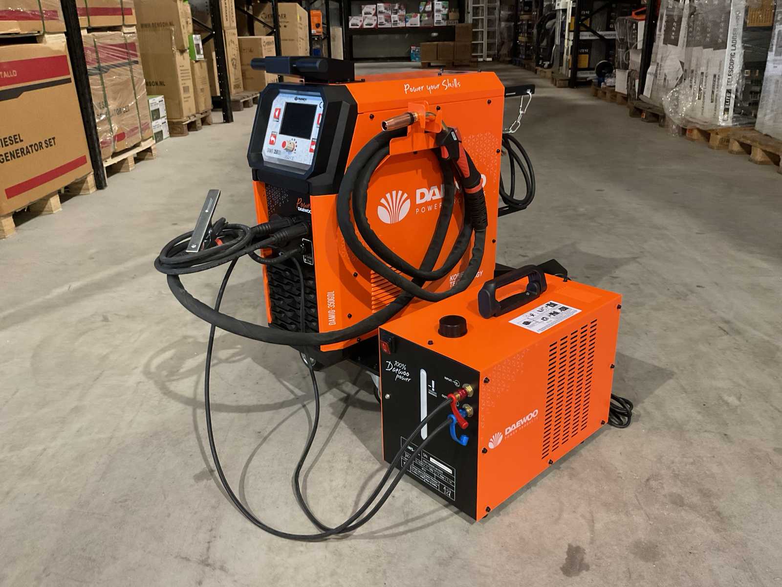 2025 Daewoo DAMIG-350GDL Welding Machine