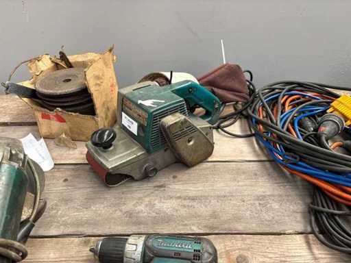 Levigatrice a nastro Makita