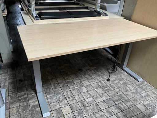 Scrivania 160x80cm (3x)