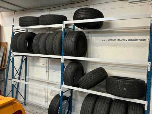 Tire rack