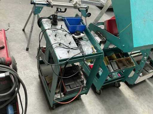 Veicolo di prova mobile per l'illuminazione dei rimorchi