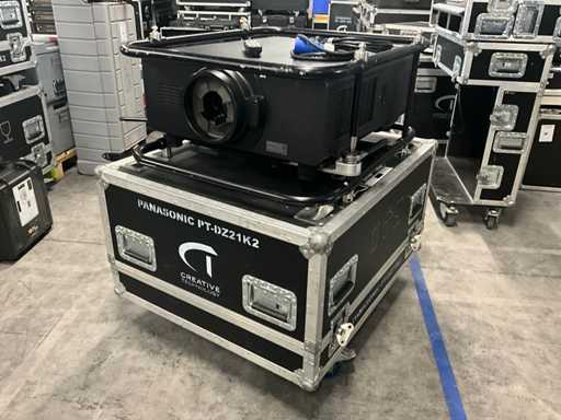 Panasonic PT-DZ21K2 DLP Projector