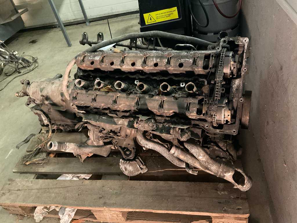 BMW 335 i Car engine BMW 335i
