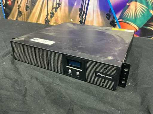 BlueWalker PowerWalker VI 3000 UPS noodstroomvoorziening