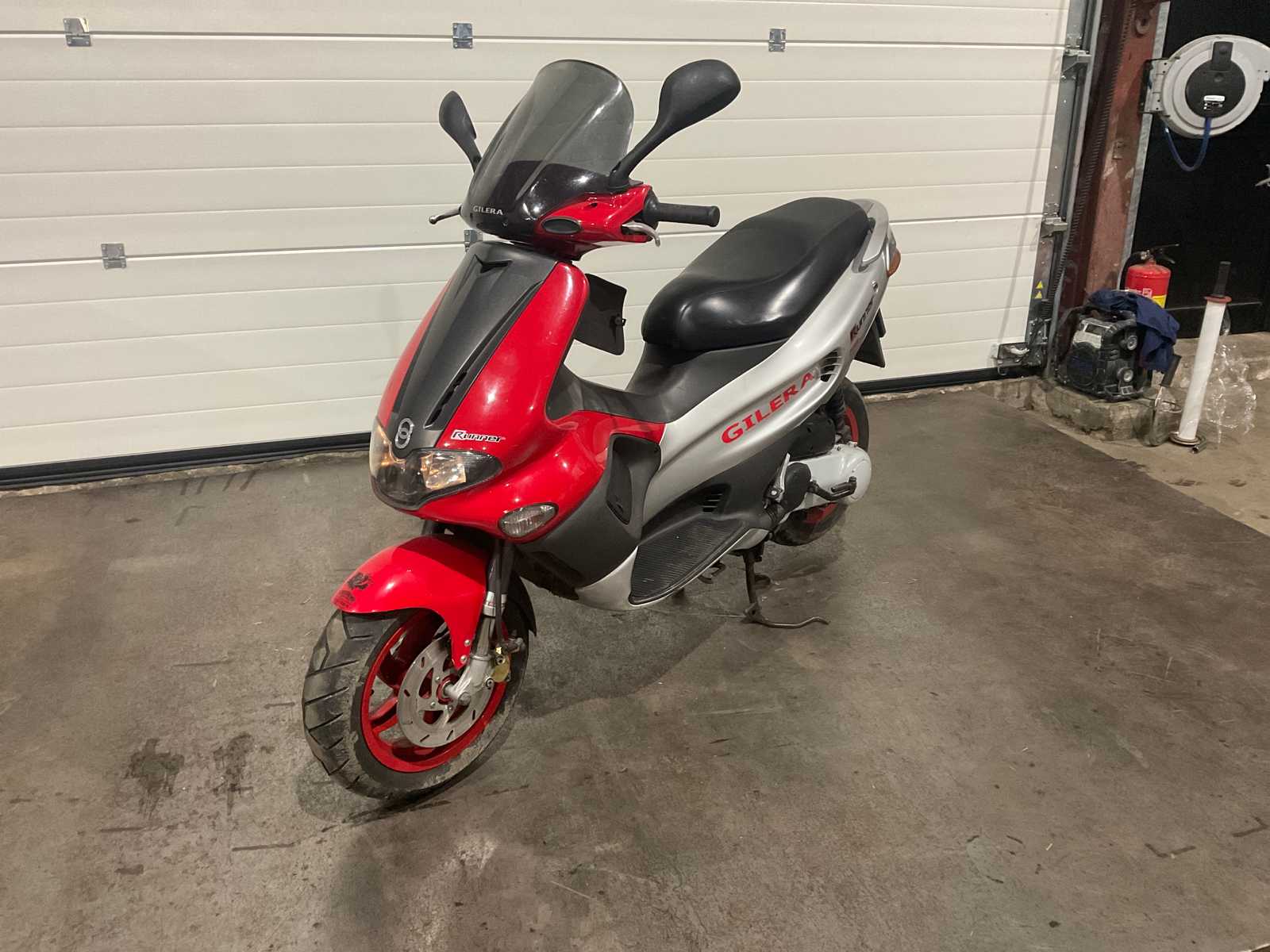 Runner scooter clearance