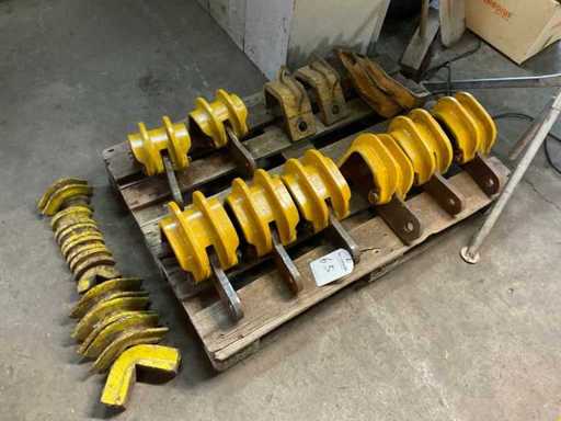 Batch of lifting equipment