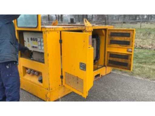 5c01b282-b72c-48ed-8dcb-a25ba560b315.mp4