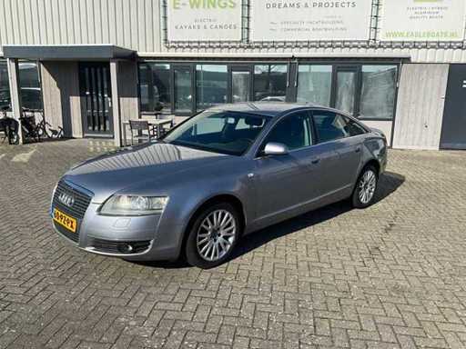 Voiture de tourisme Audi A6 2.4 Pro Line 2005